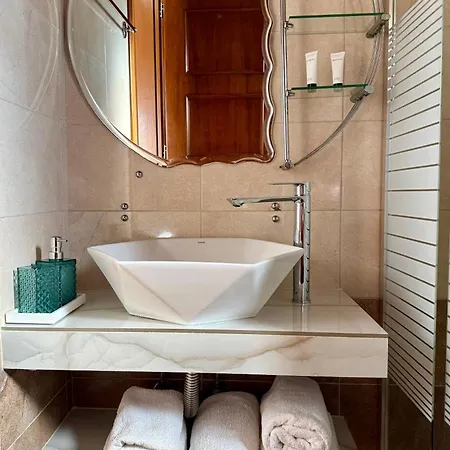 Driopes بيت للعطل *